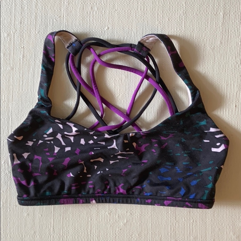 lululemon sports bra